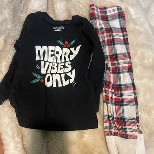 Old Navy Black Festive Top and Plaid Pants Set